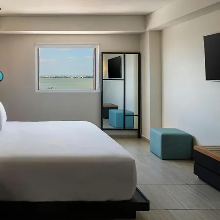 Aloft By Marriott Cancun-3